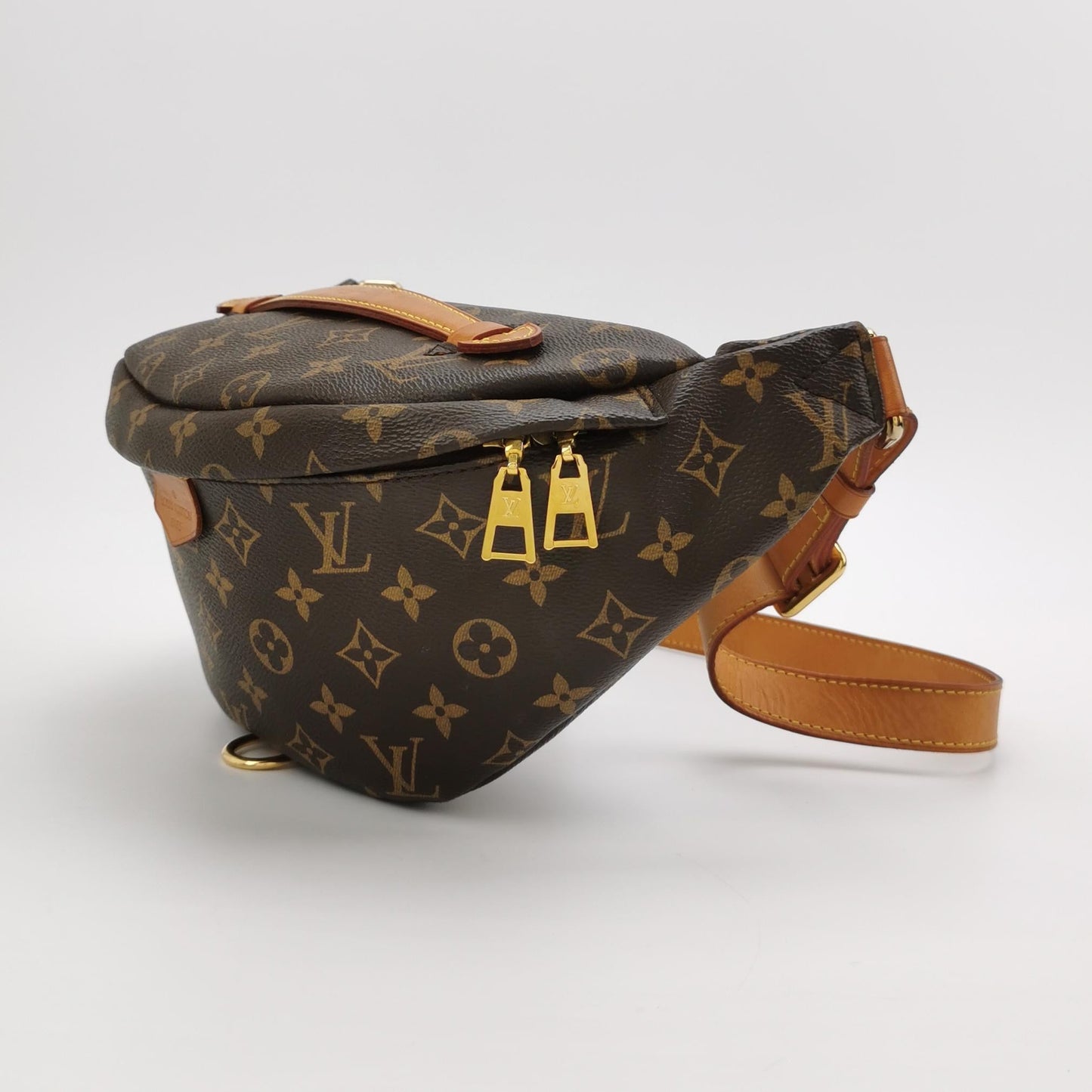Louis Vuitton Bumbag Monogram Brown