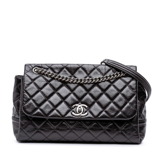 Chanel Medium Quilted Glazed Calfskin Pearly Flap