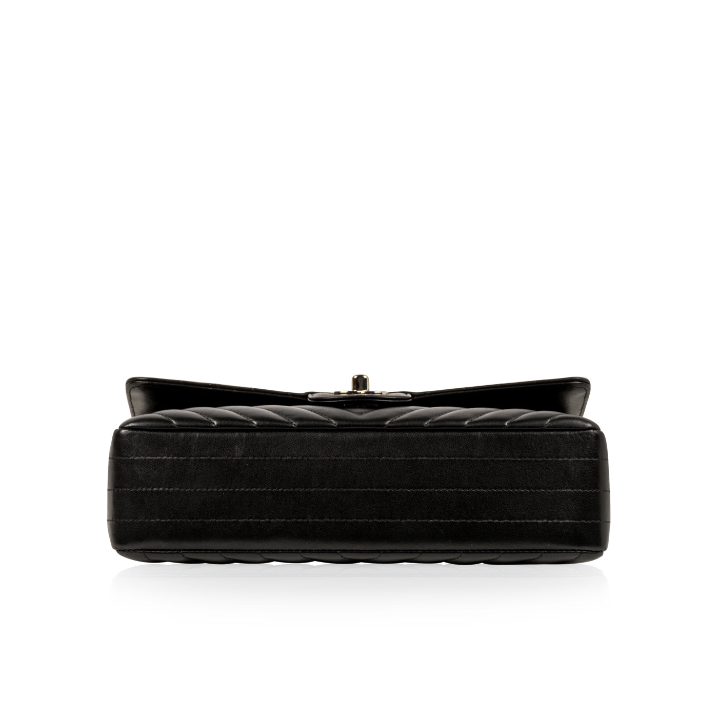 Chanel Classic Flap Bag - Medium - Chevron