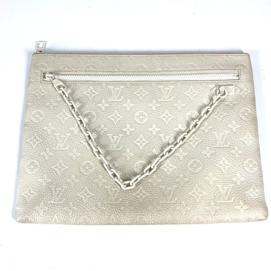 LOUIS VUITTON Clutch bag Taurillon Clemence Leather white Taurillon Clemence Monogram Pochette A4
