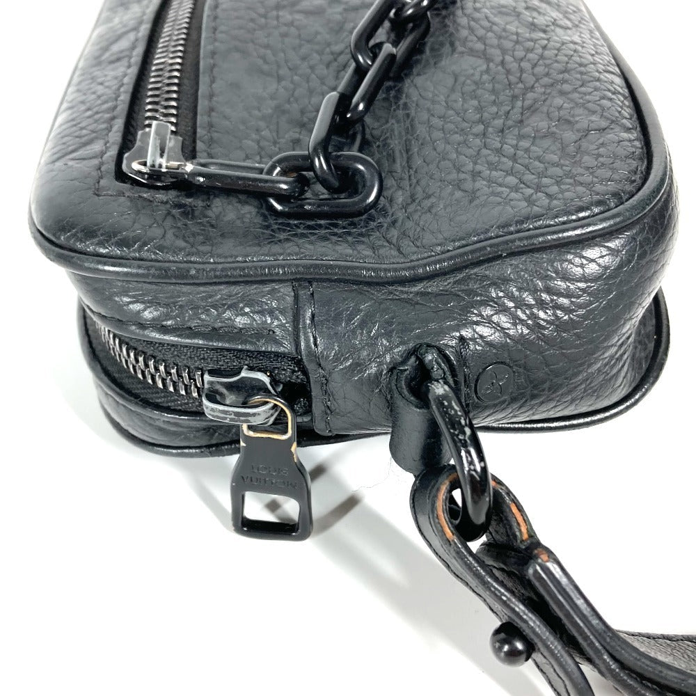 LOUIS VUITTON Clutch bag Taurillon Clemence Leather black Monogram Taurillon Clemence Chain Pochette Volga