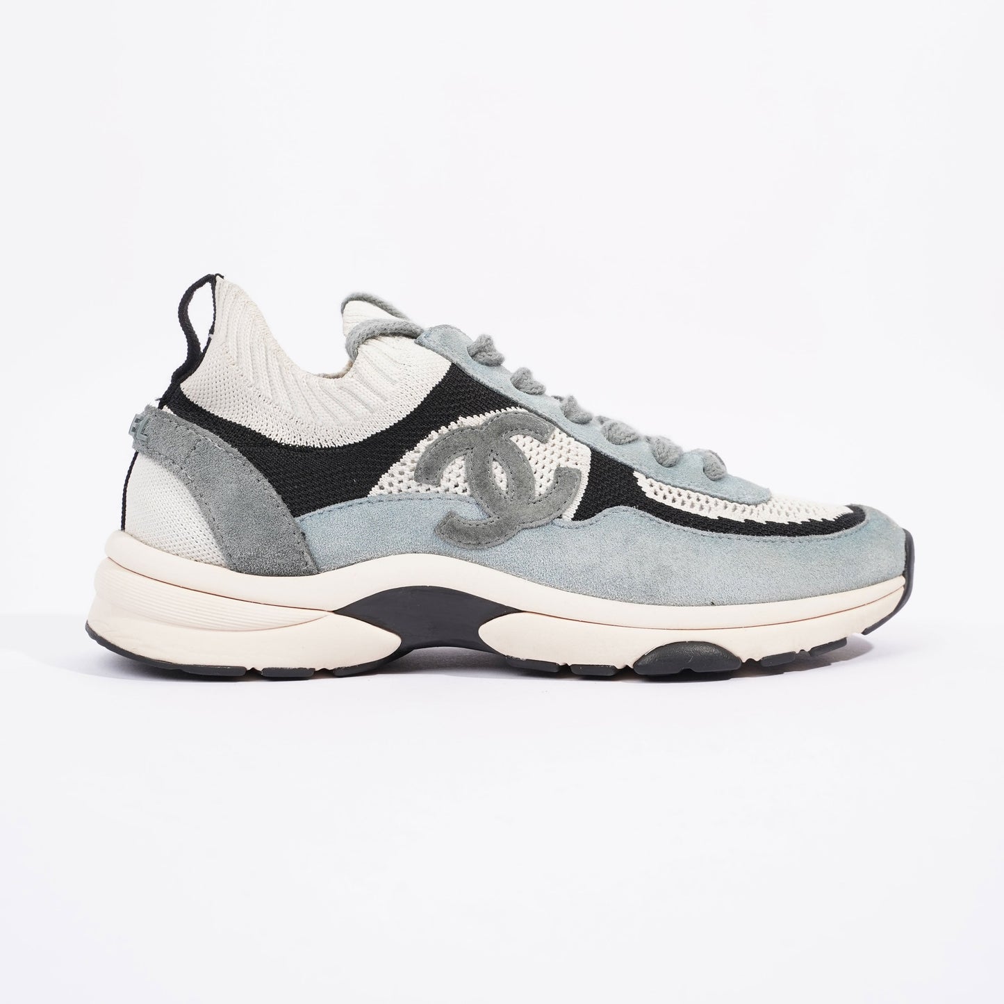 Chanel CC Logo Knit Sneaker White Blue Black Suede EU 38.5 UK 5.5