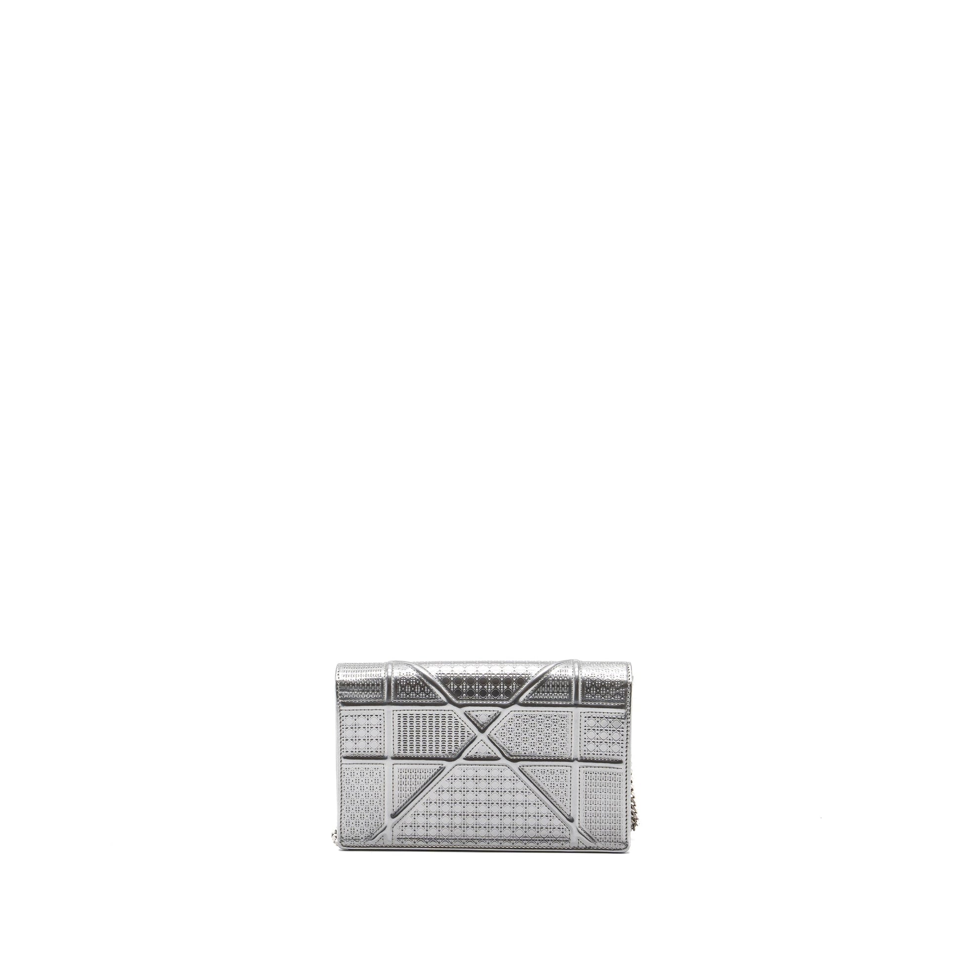 Dior Diorama Wallet On Chain Patent Metallic Silver