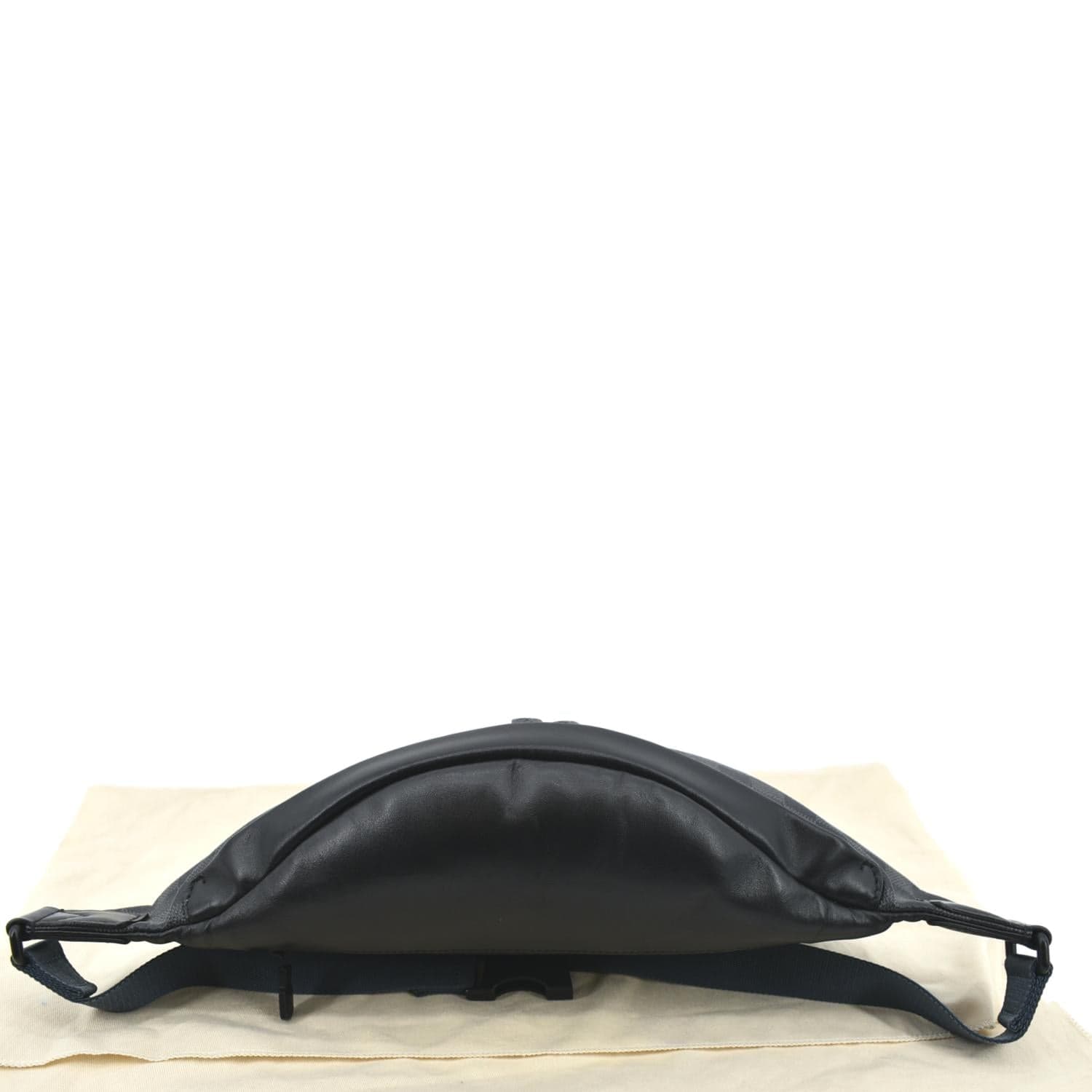 LOUIS VUITTON Discovery Damier Graphite Leather Bumbag Black