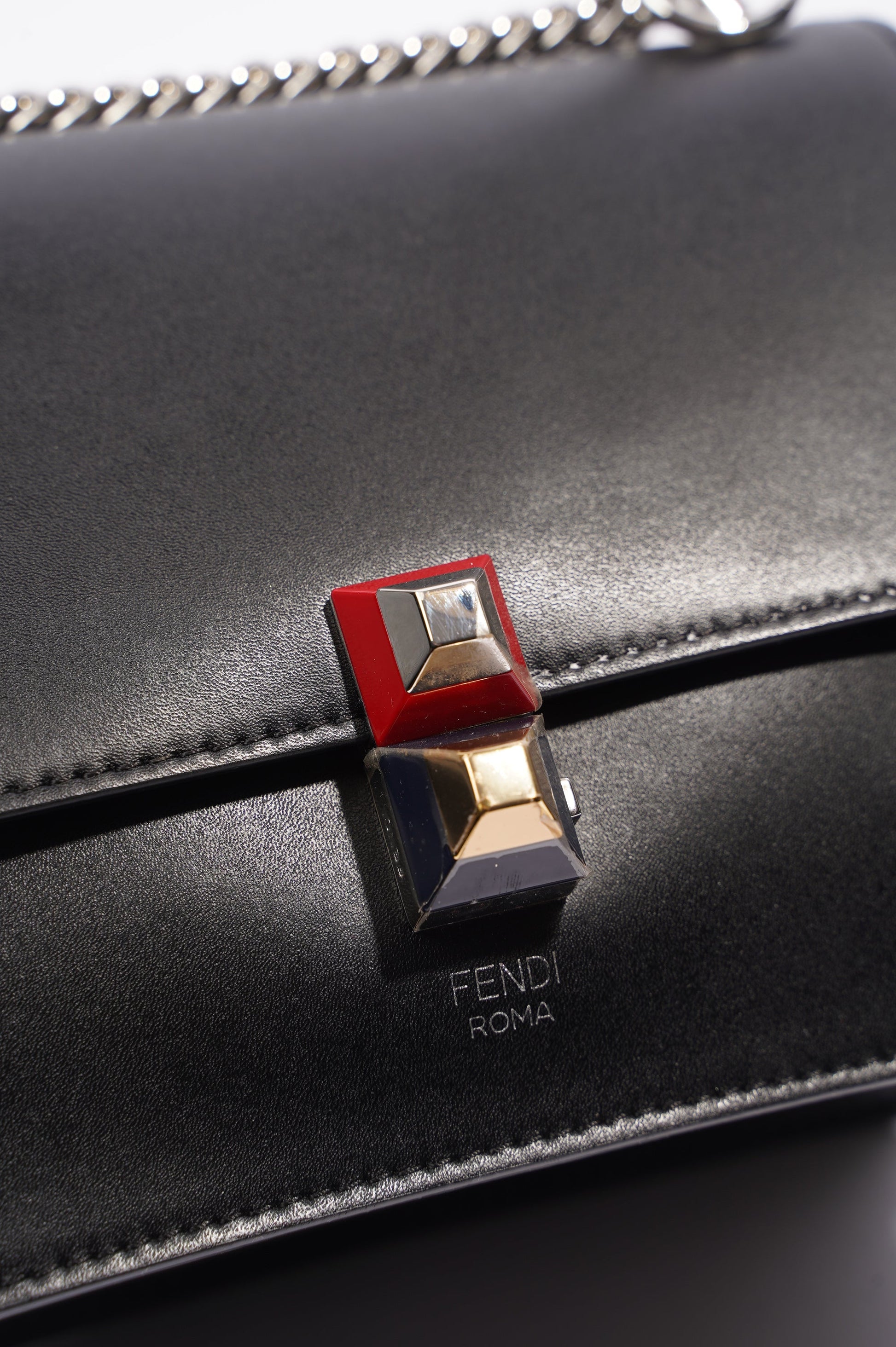 Fendi Womens Kan I Bag Black Small