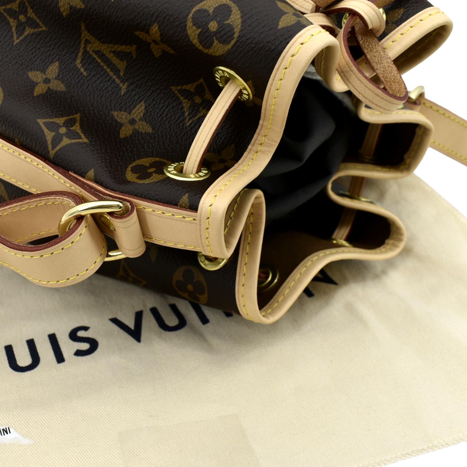 LOUIS VUITTON Petit Noe NM Monogram Canvas Shoulder Bag Brown