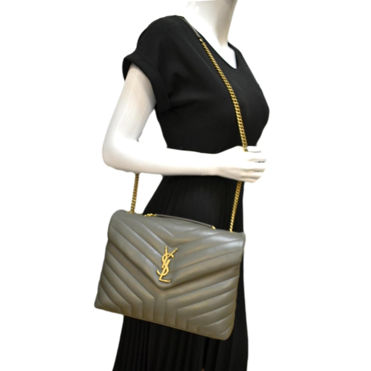 SAINT LAURENT Medium Loulou Matelasse Leather Chain Shoulder Bag Neutral Grey