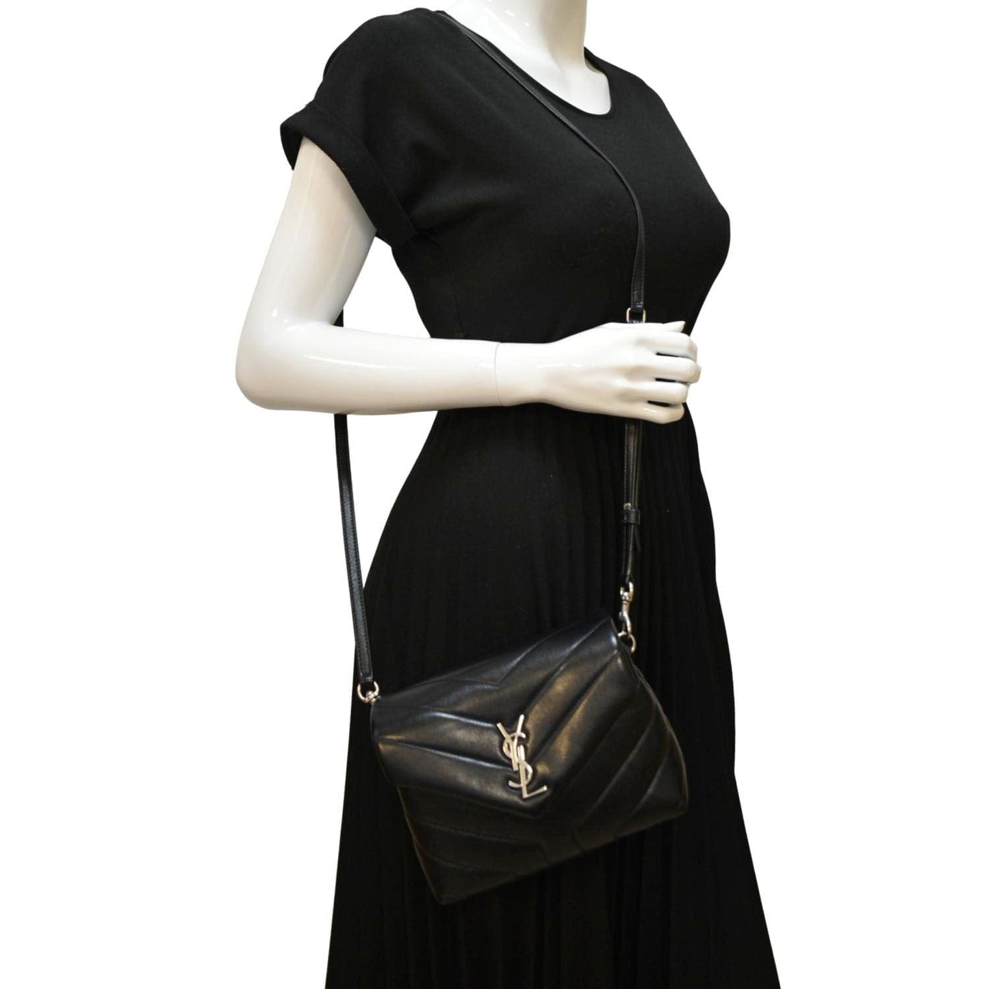 SAINT LAURENT Loulou Toy Matelasse Leather Shoulder Bag Black