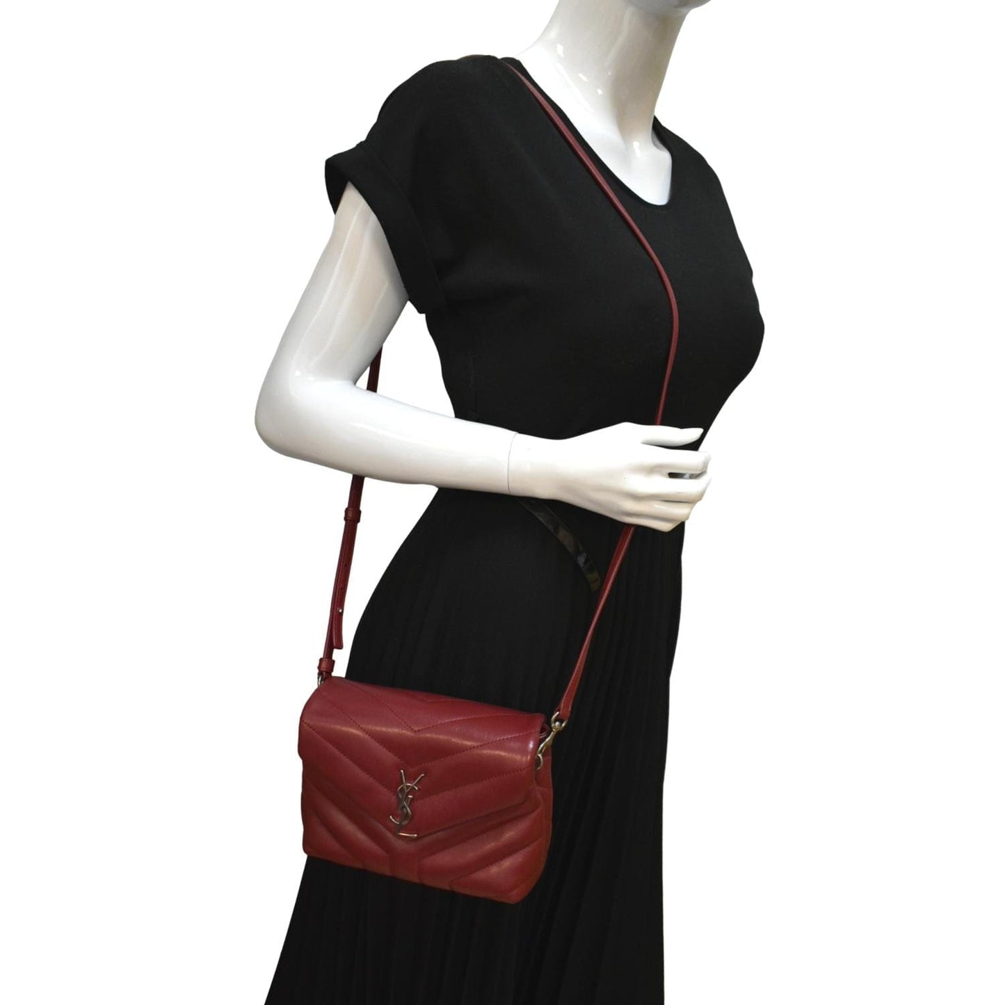 SAINT LAURENT Loulou Toy Matelasse Leather Crossbody Bag Red