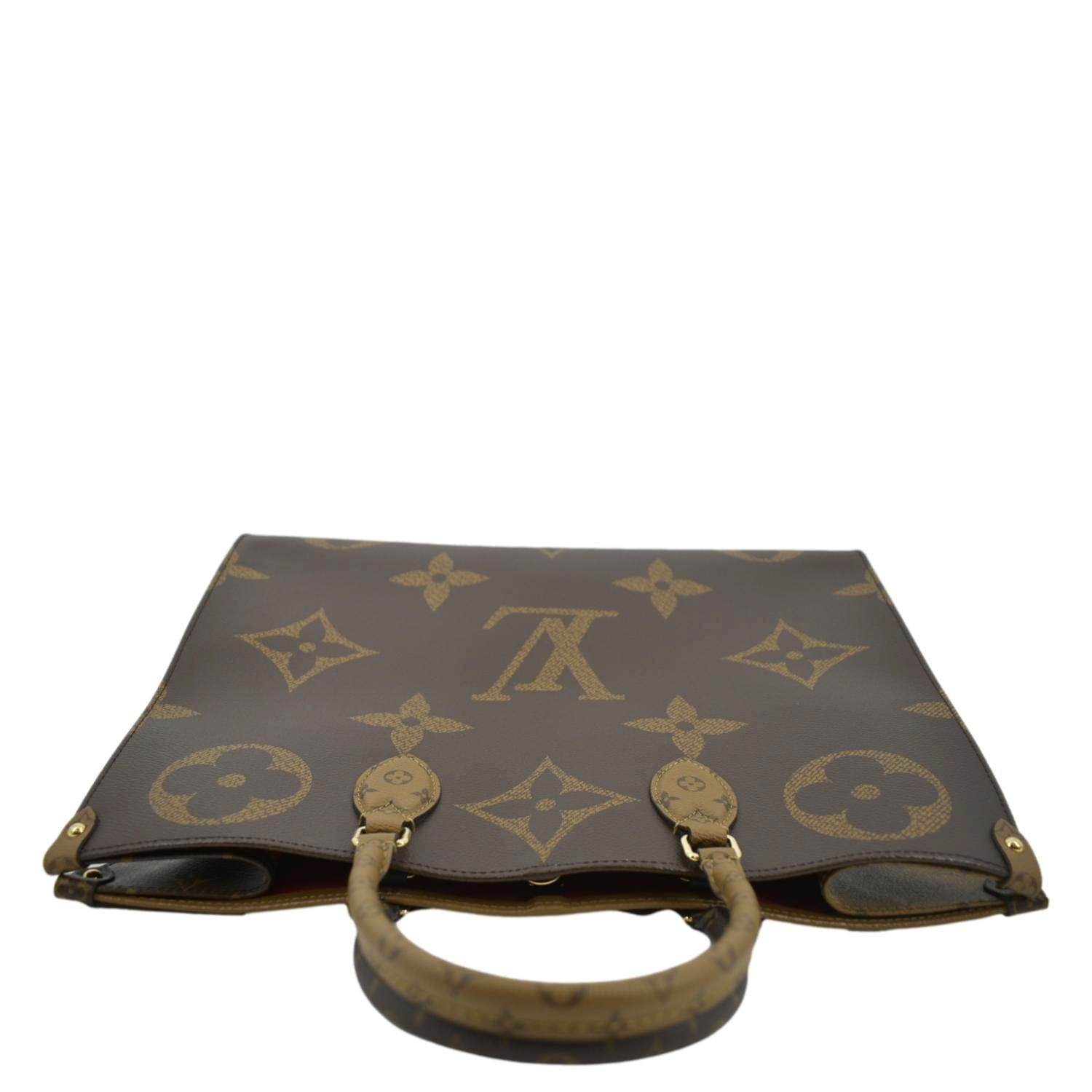 LOUIS VUITTON Onthego GM Giant Monogram Canvas Tote Bag Brown
