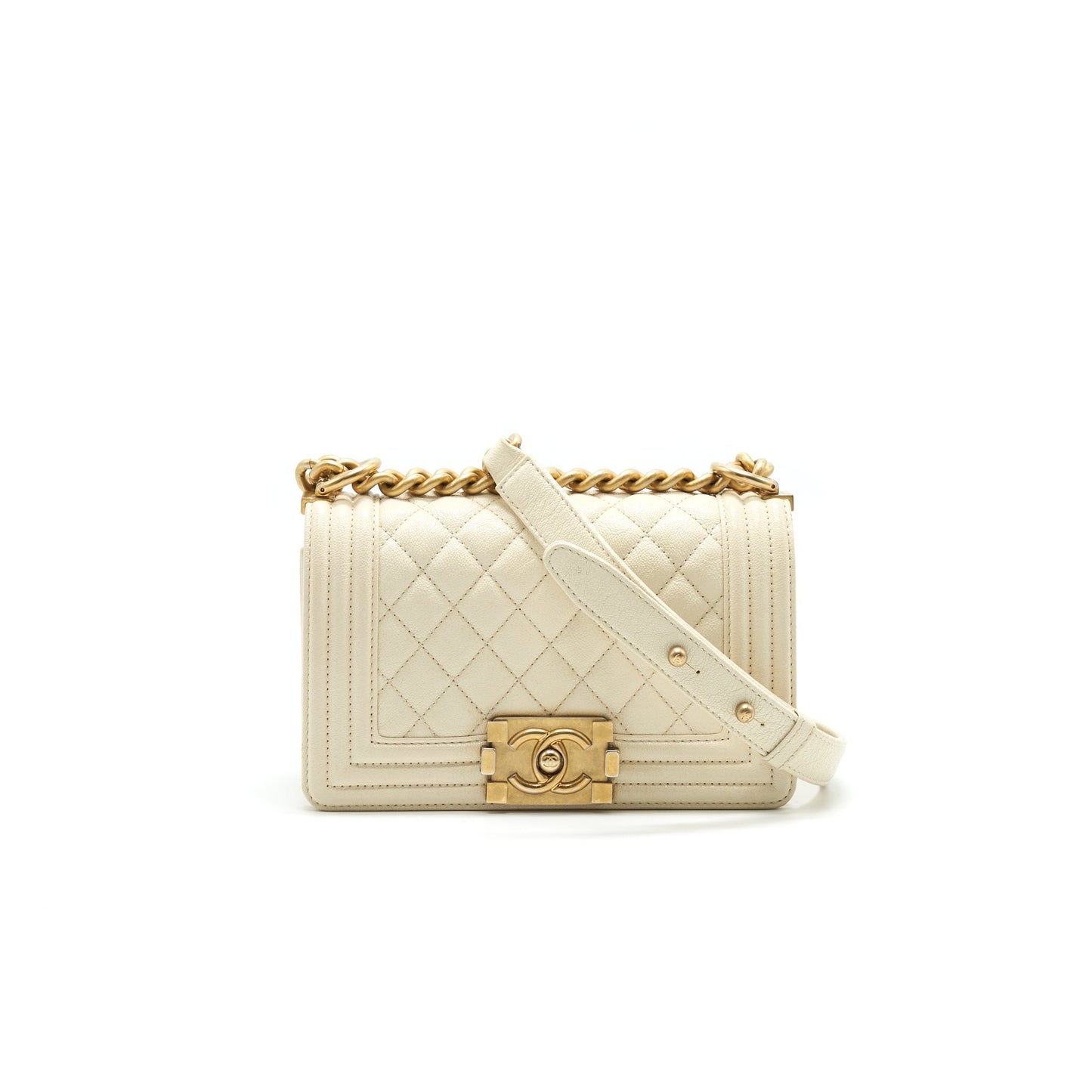 CHANEL SMALL BOY BAG CAVIAR LEATHER IN WHITE