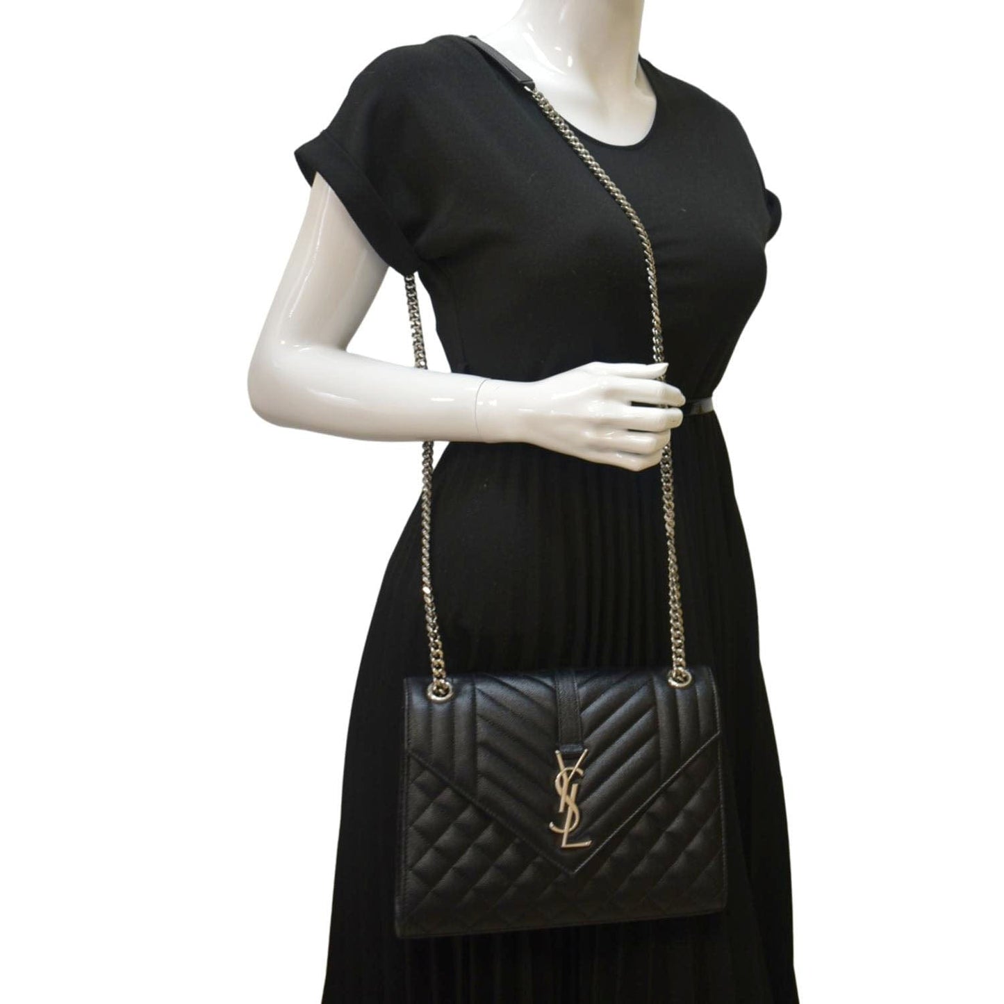 SAINT LAURENT Envelope Medium MatelassÃÂ© Leather Crossbody Chain Bag Black