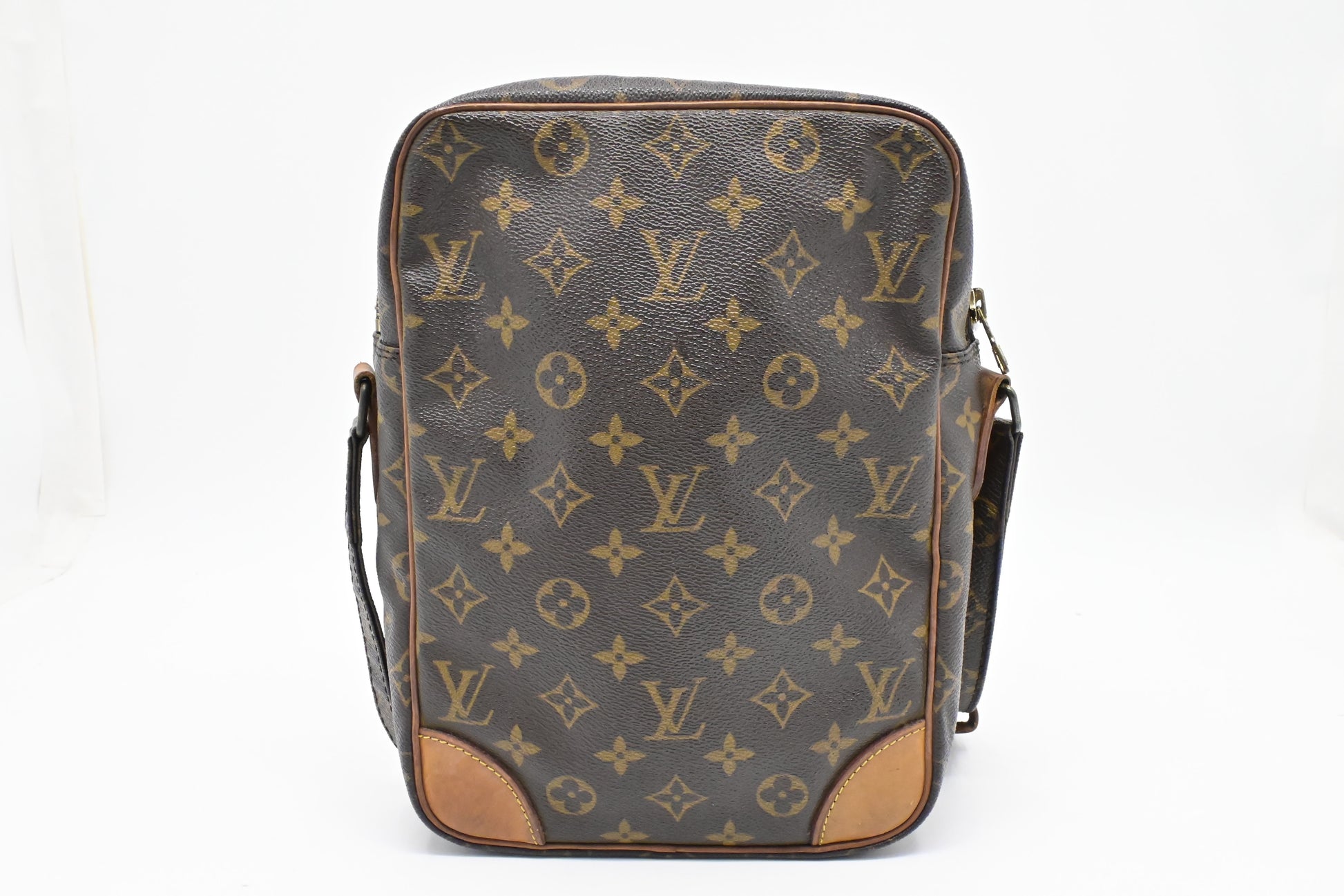 Louis Vuitton Danube MM in Monogram Canvas