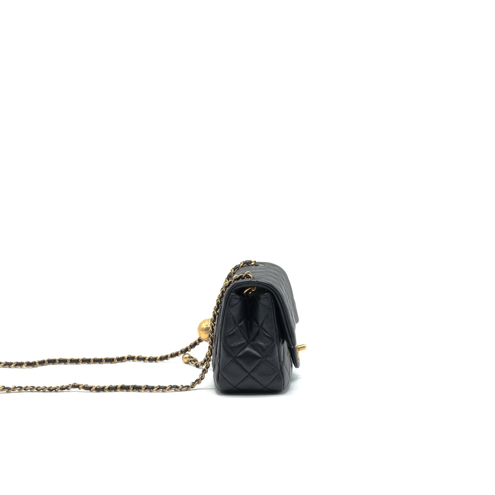 Chanel 21B pearl crush Square mini flap Bag black (new version with microchip)