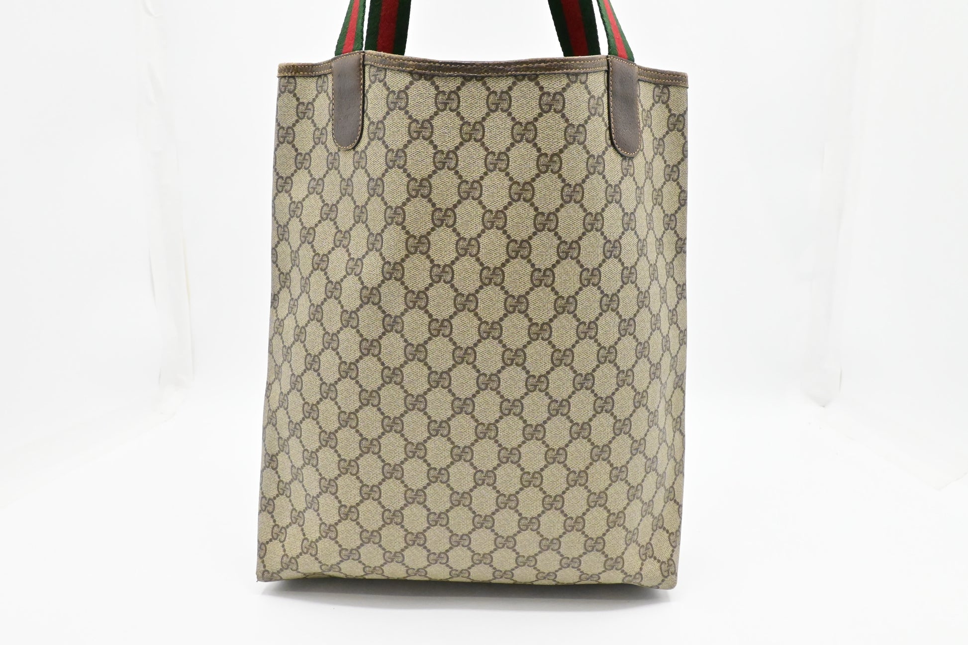 Gucci Tote Bag in GG Supreme Canvas