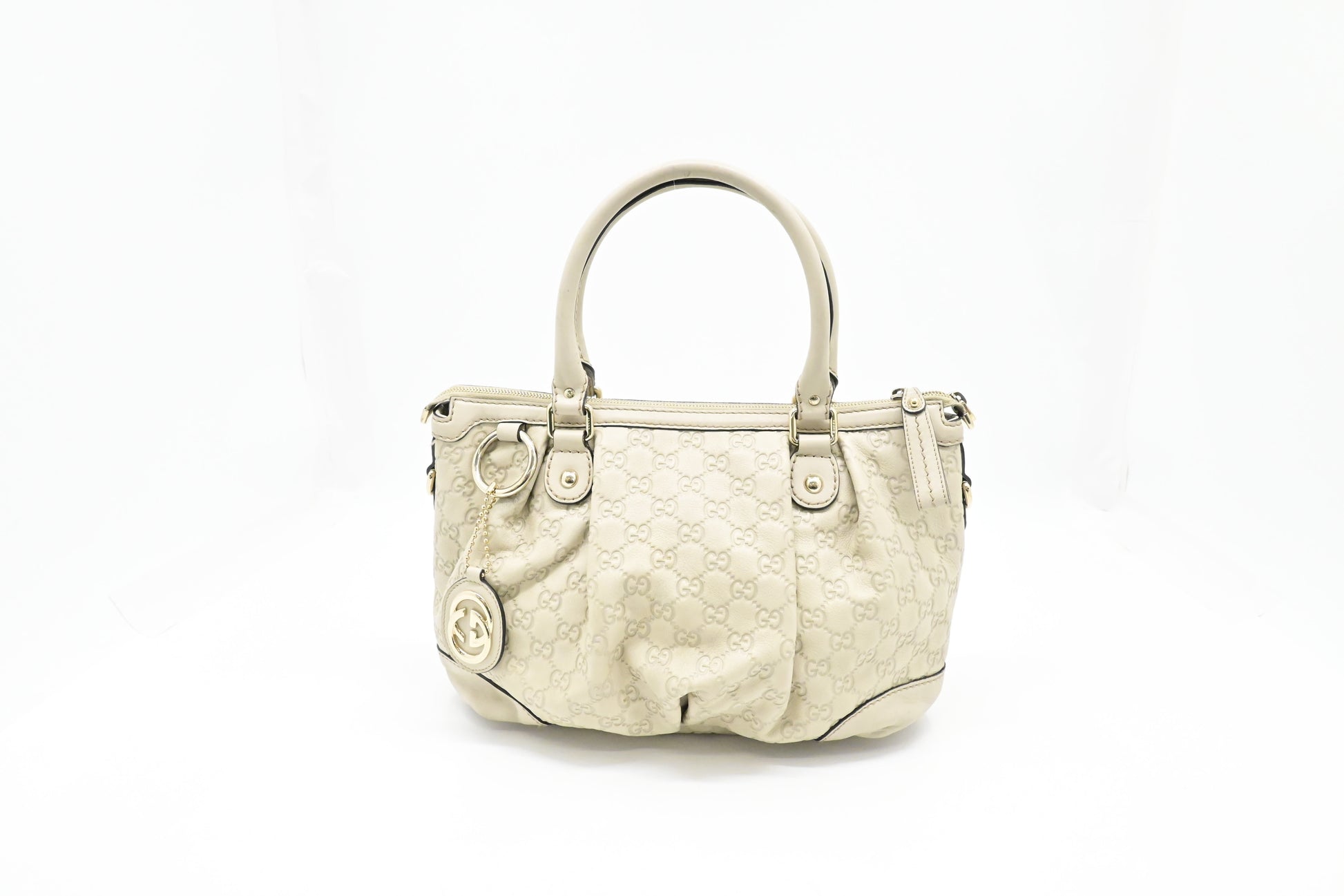 Gucci Sukey Handbag in Cream Guccissima Leather