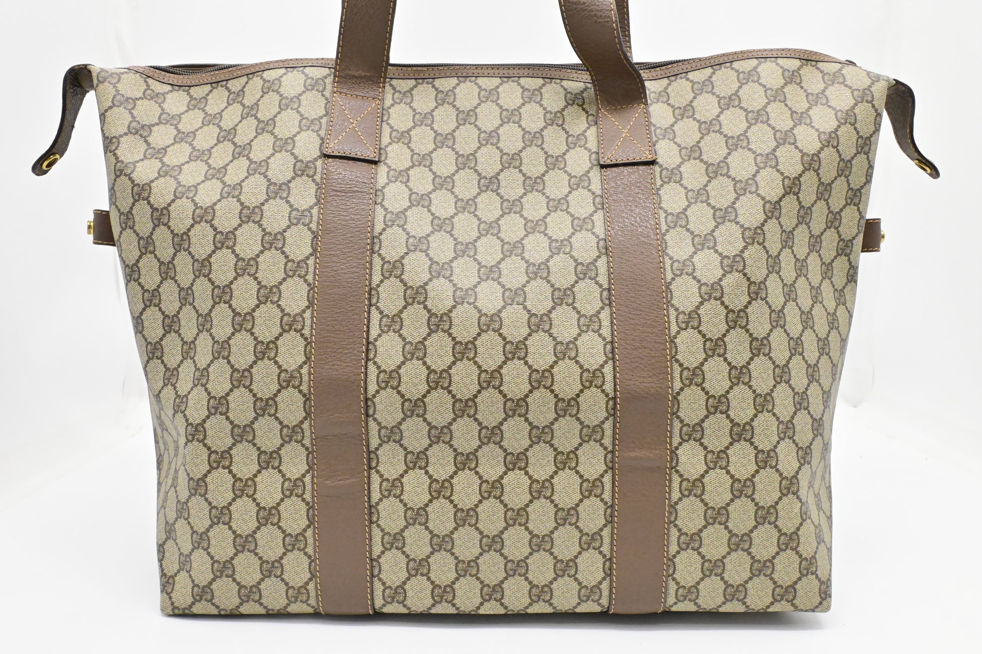 Gucci Travel Bag in GG Supreme Canvas