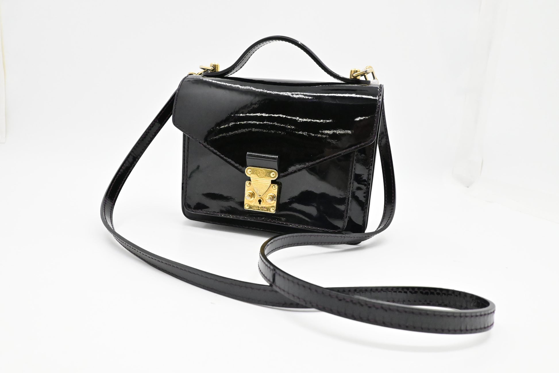 Louis Vuitton Monceau BB in Black Vernis Leather