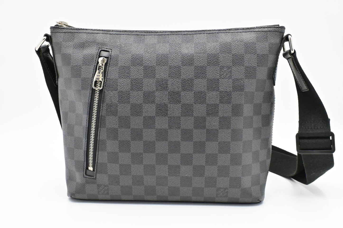 Luxury Women's Handbag | Louis Vuitton Mick in Damier Graphite Canvas