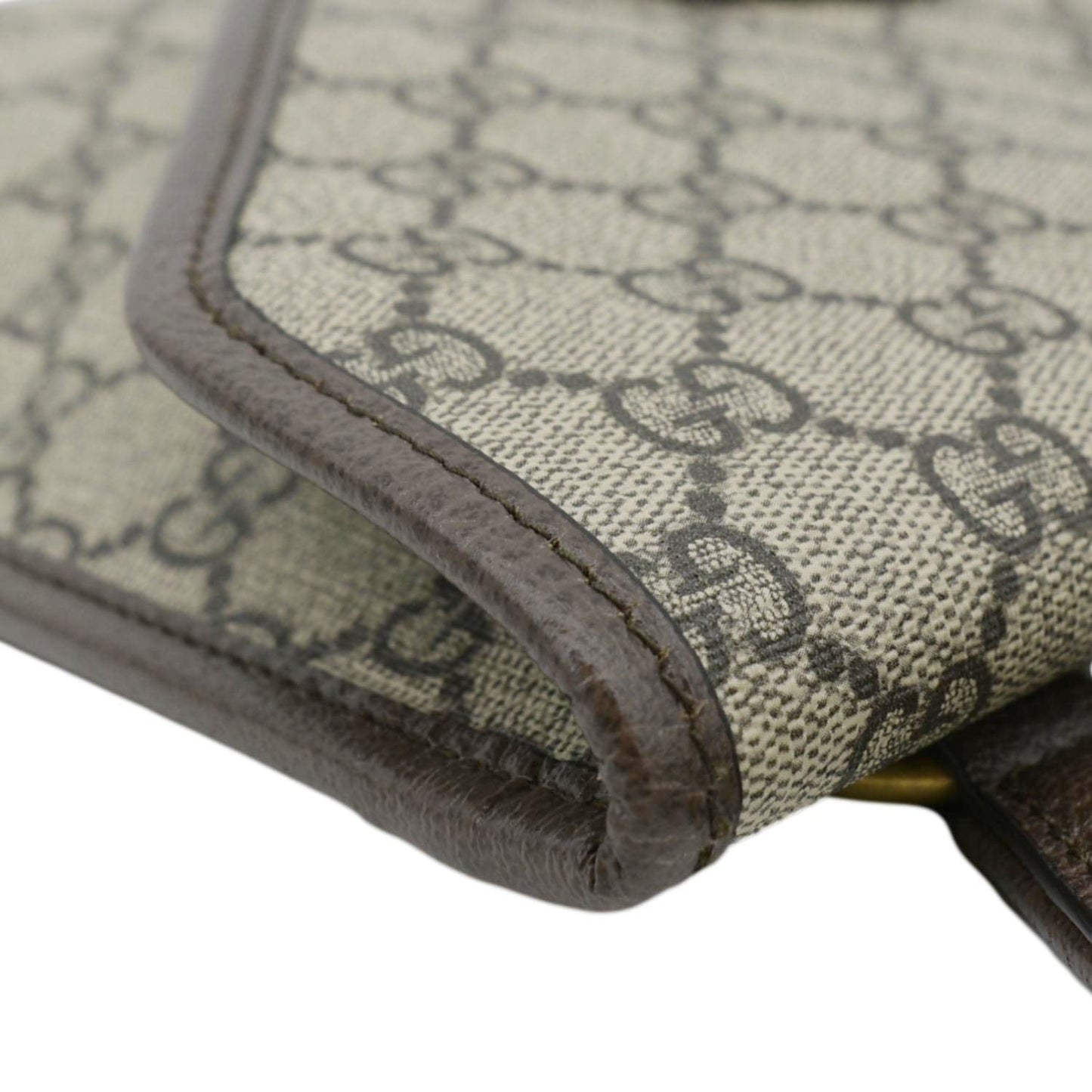 GUCCI Neo Medium GG Supreme Canvas Messenger Bag Beige 598604