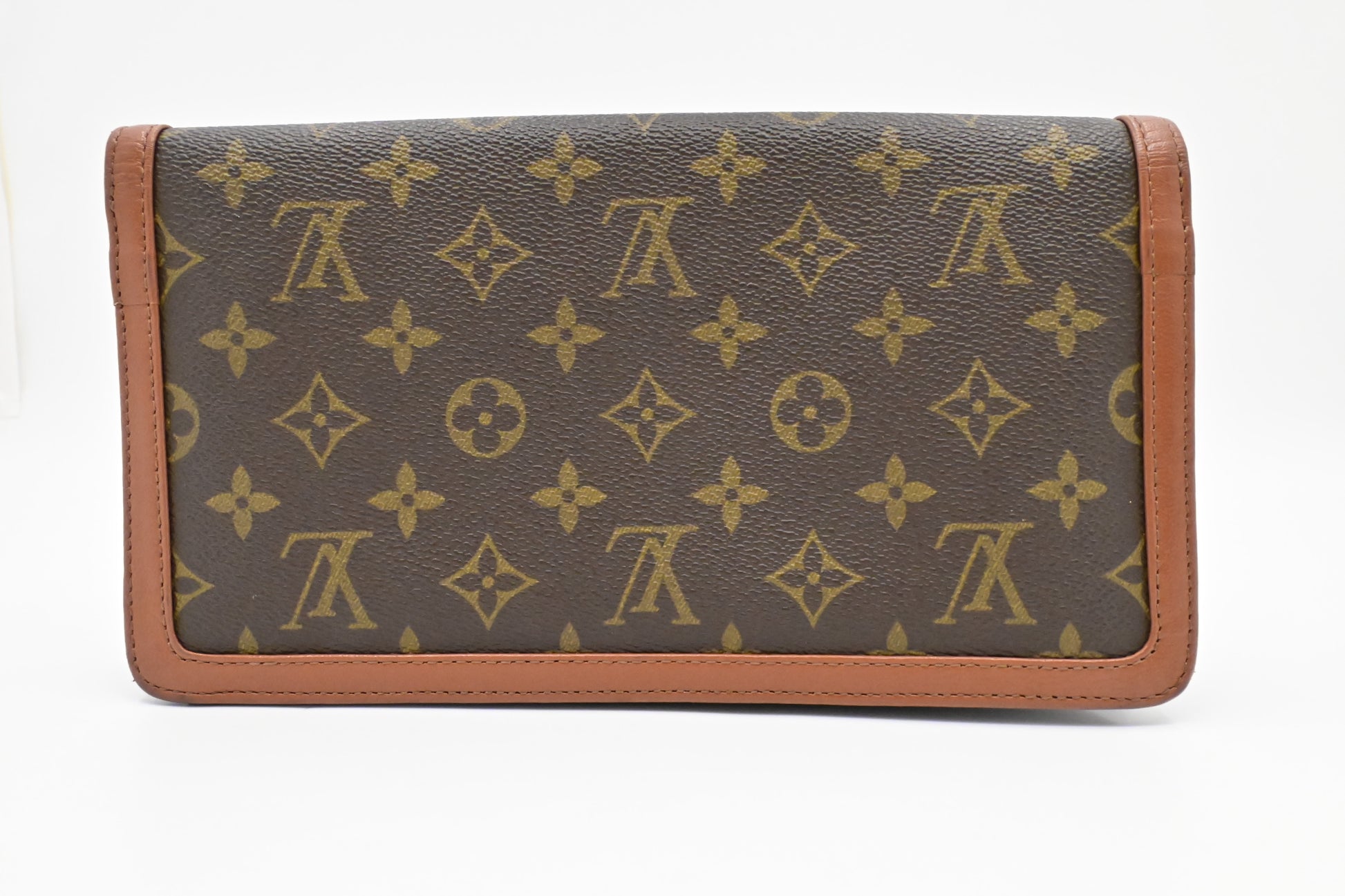 Louis Vuitton Pochette Dame GM in Monogram Canvas