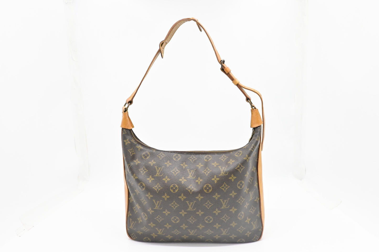 Louis Vuitton Bagatelle in Monogram Canvas