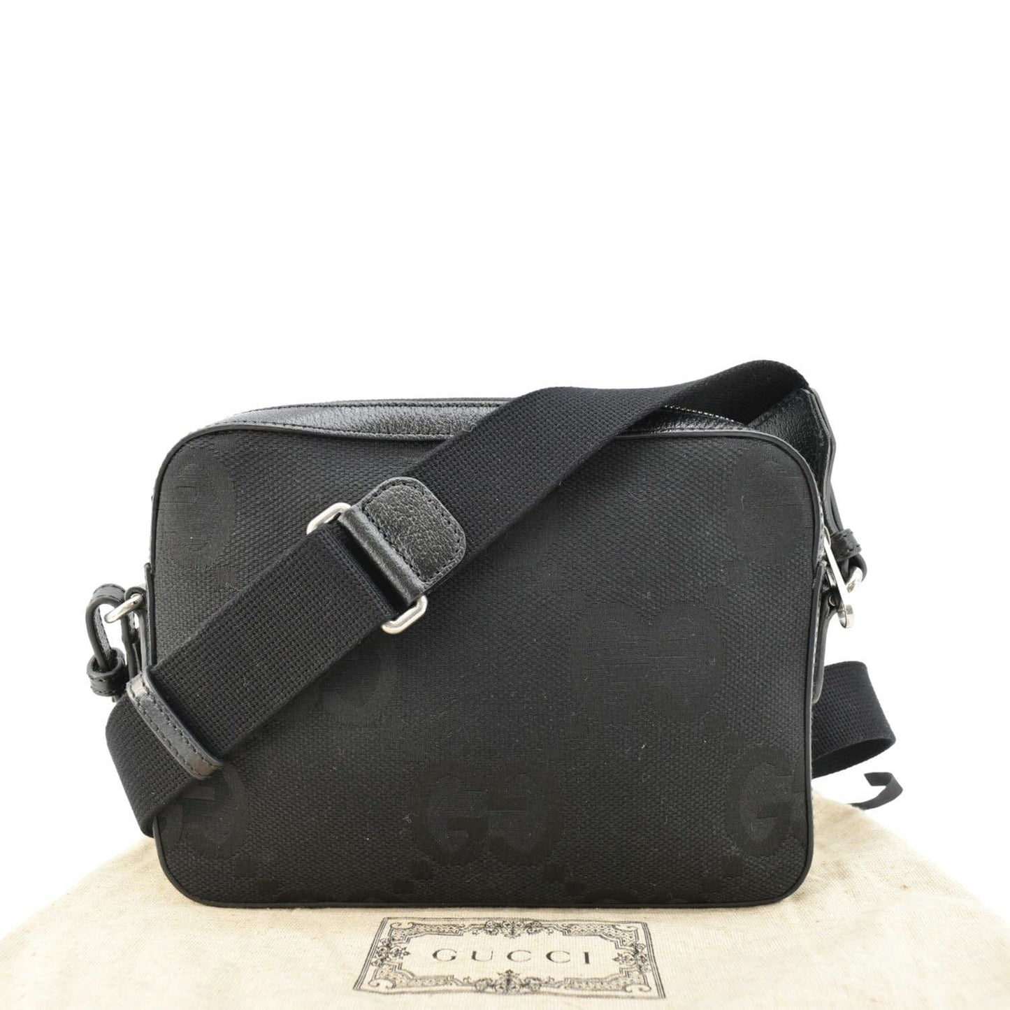 GUCCI jumbo GG Canvas Messenger Bag Black 675891