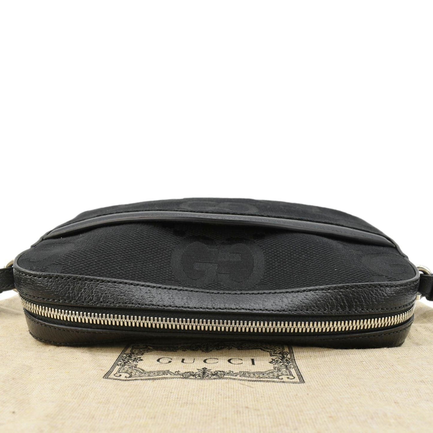 GUCCI jumbo GG Canvas Messenger Bag Black 675891