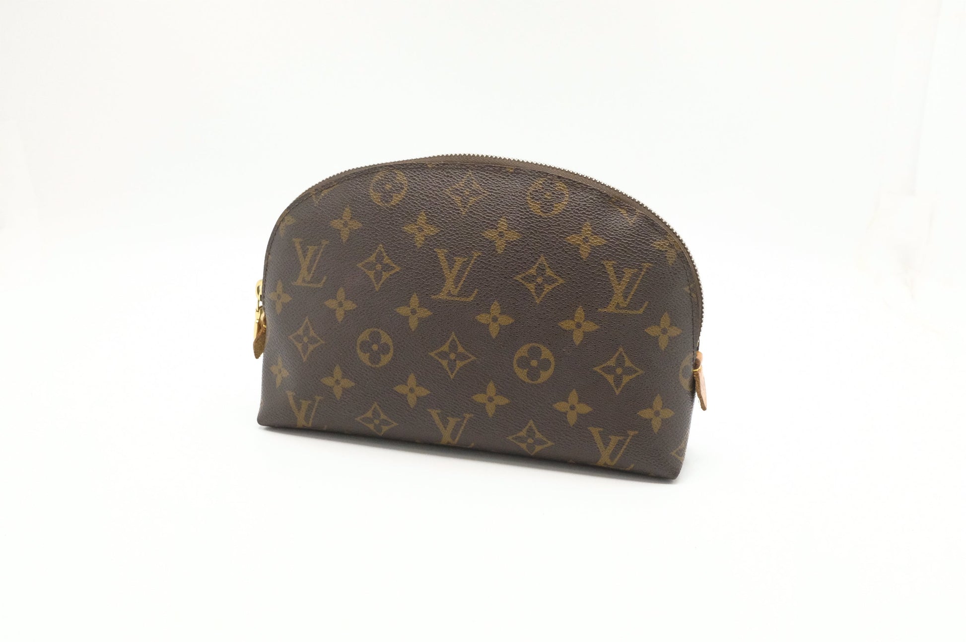 Louis Vuitton Pochette Cosmetique in Monogram Canvas