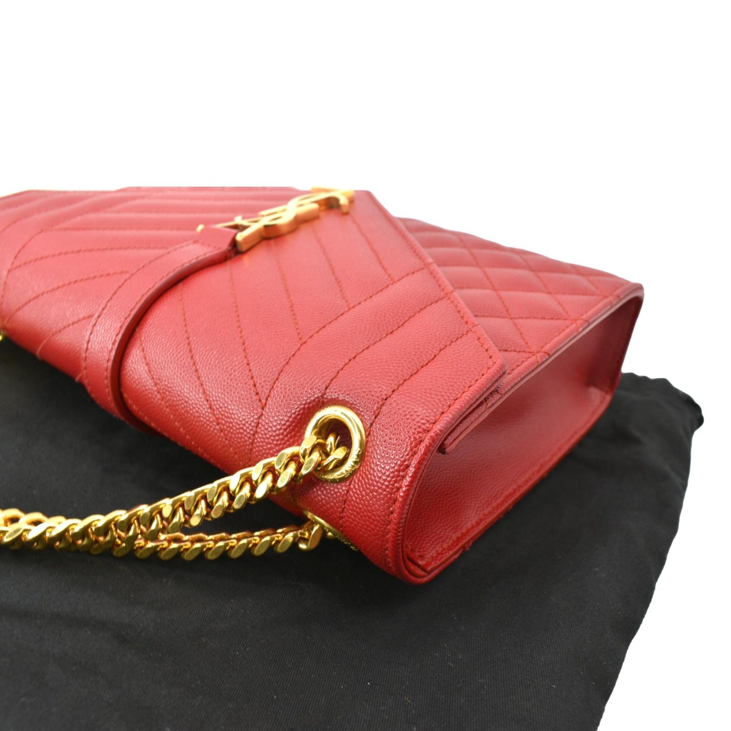 SAINT LAURENT Medium Envelope Leather Chain Shoulder Bag Red