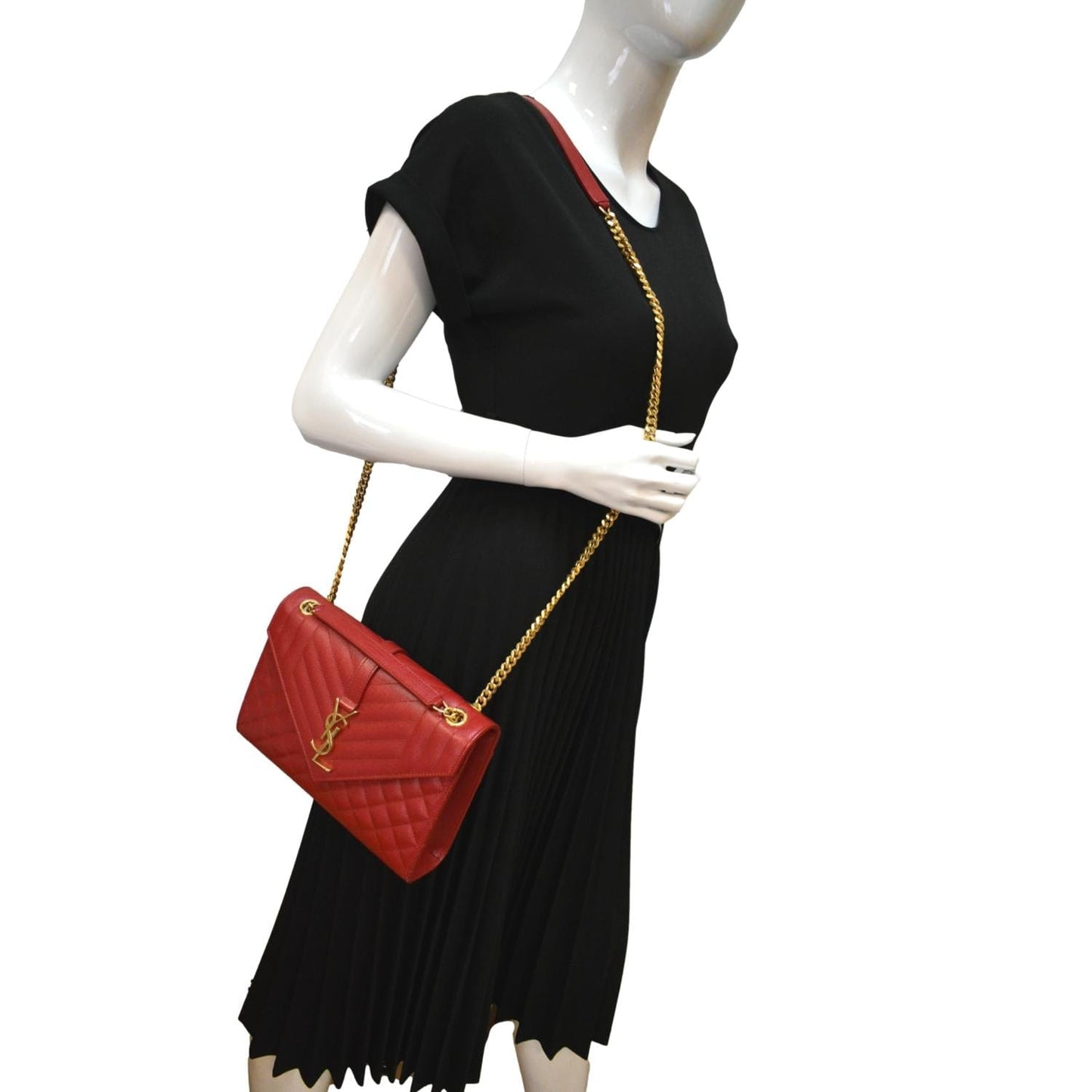 SAINT LAURENT Medium Envelope Leather Chain Shoulder Bag Red