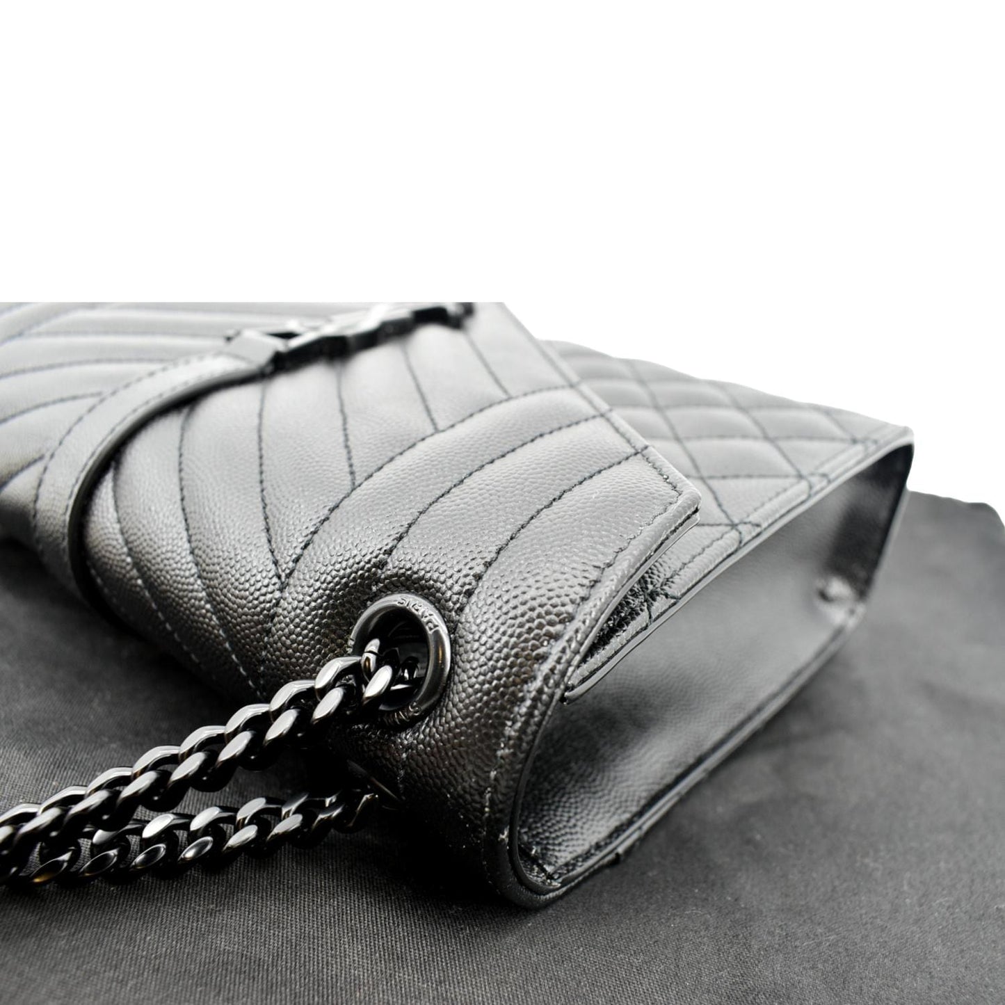 SAINT LAURENT Medium Envelope Leather Chain Shoulder Bag Black