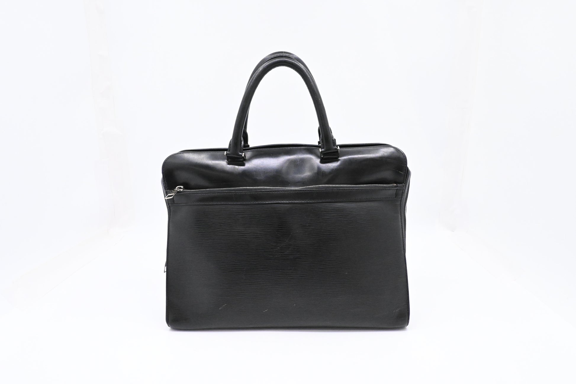 Louis Vuitton Bassano in Black Epi Leather