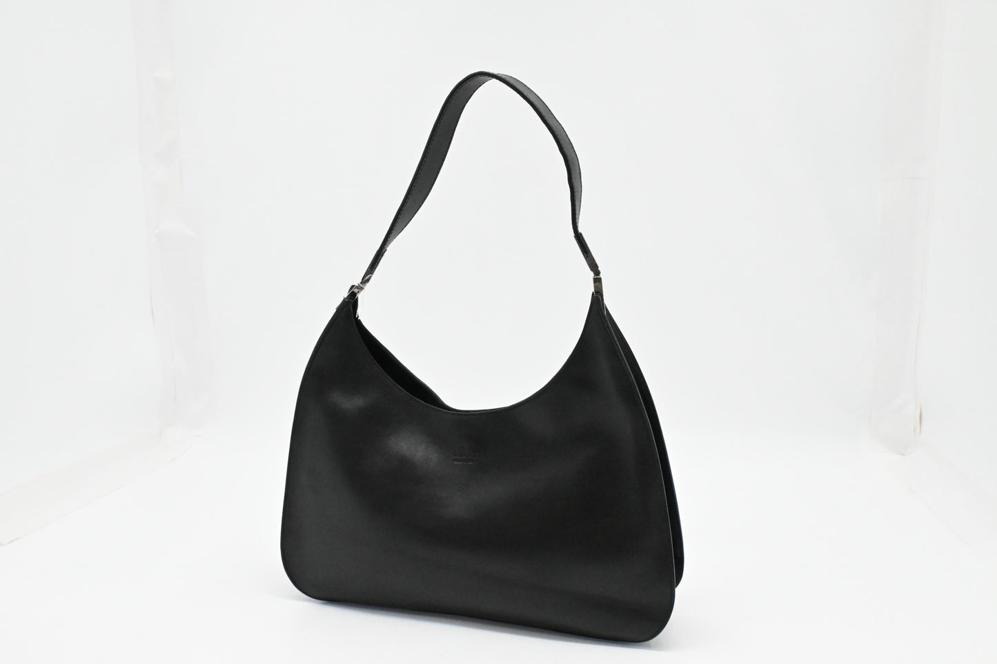 Gucci Shoulder Bag in Black Leather