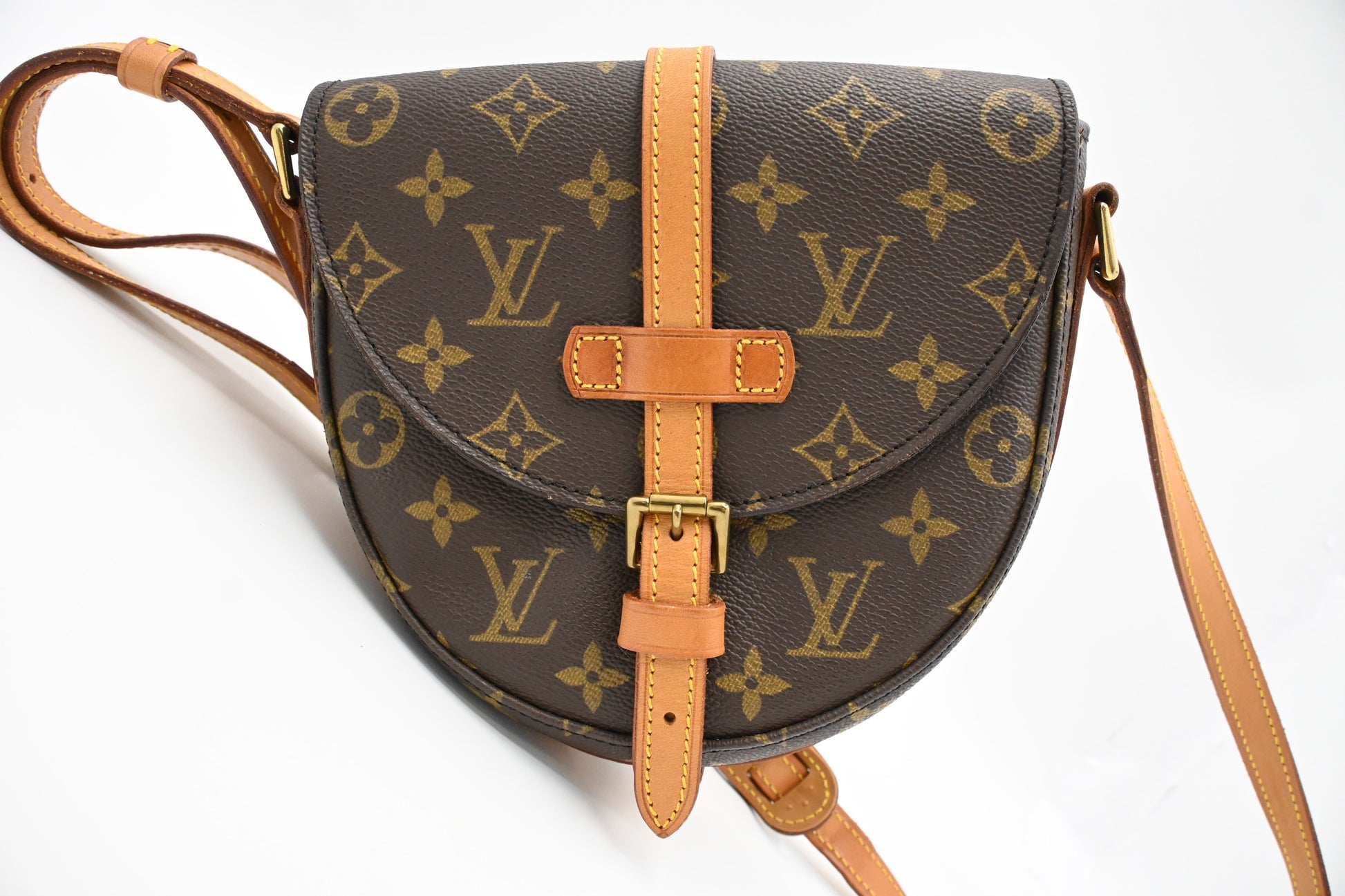 Louis Vuitton Chantilly PM in Monogram Canvas