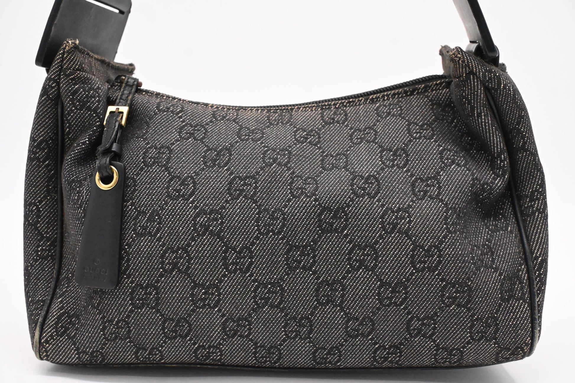 Gucci Shoulder Bag in Black and White GG Canvas