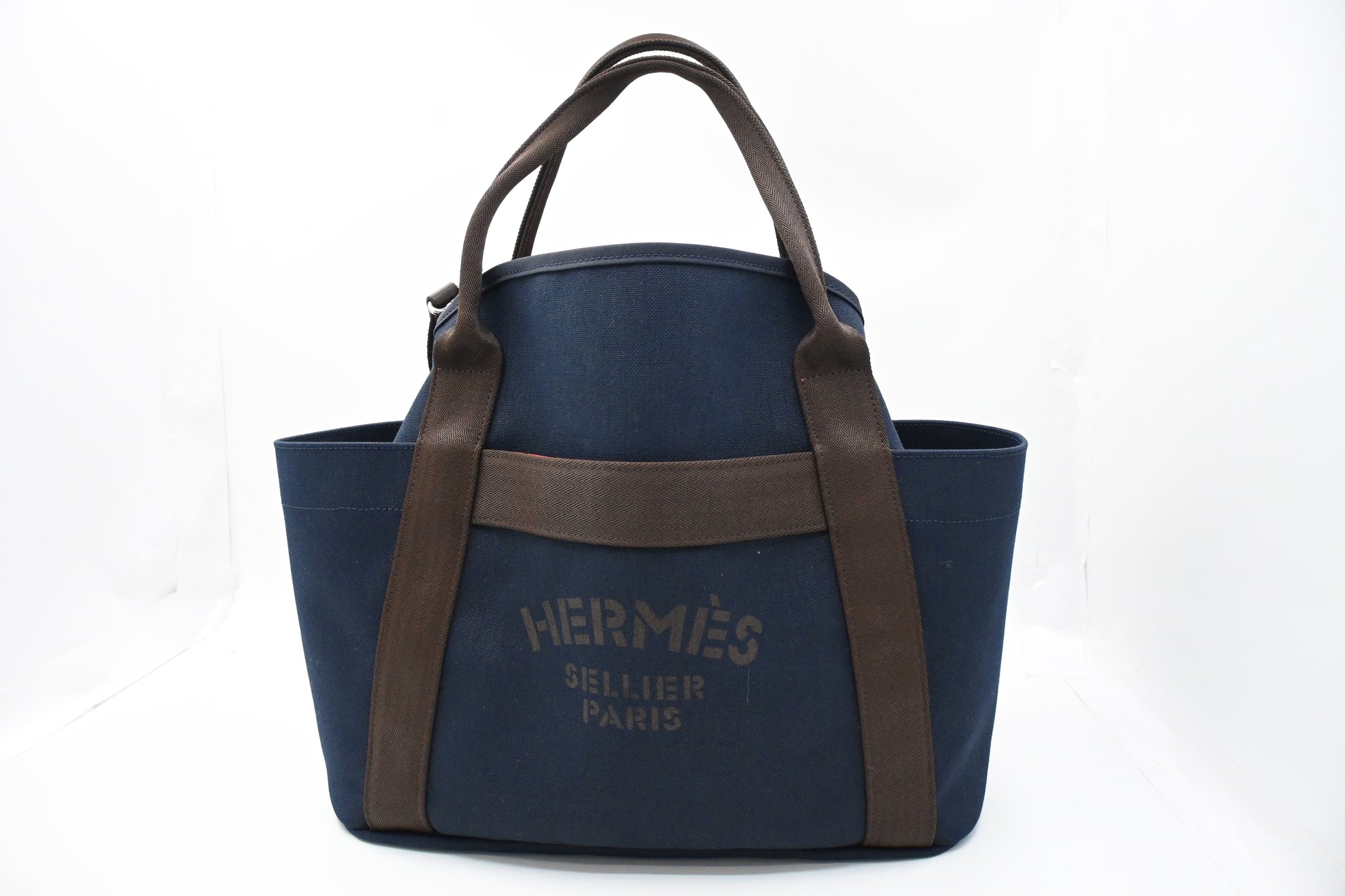 Hermes Sac de Pansage/Grooming Bag in Navy Blue Canvas