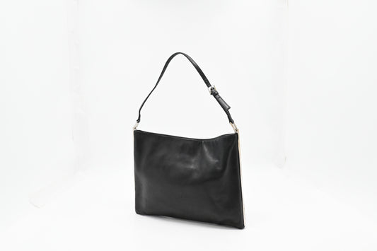 Fendi Shoulder Bag in Black Leather