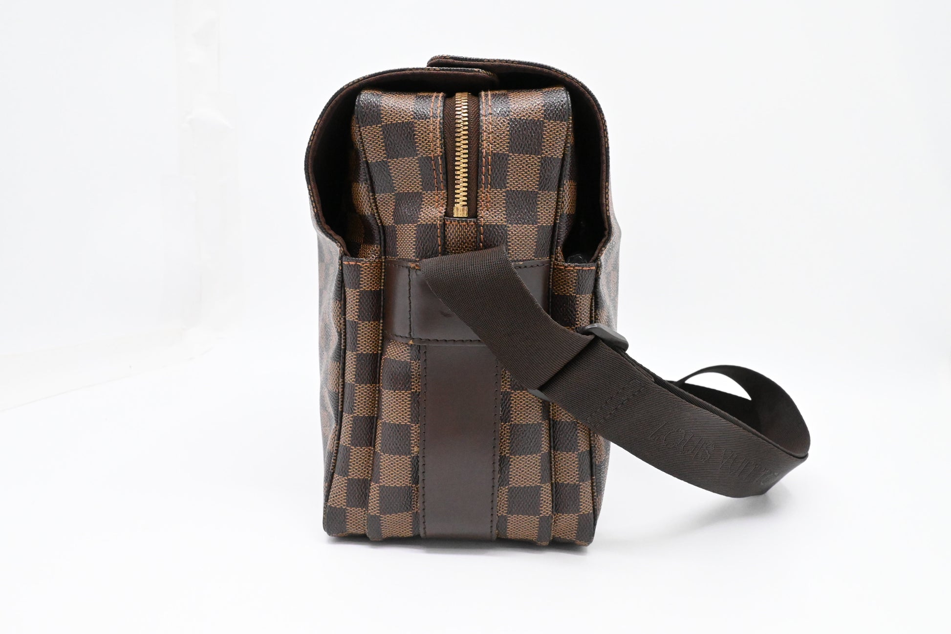 Luxury Women's Handbag | Louis Vuitton Naviglio in Damier Ebene Canvas