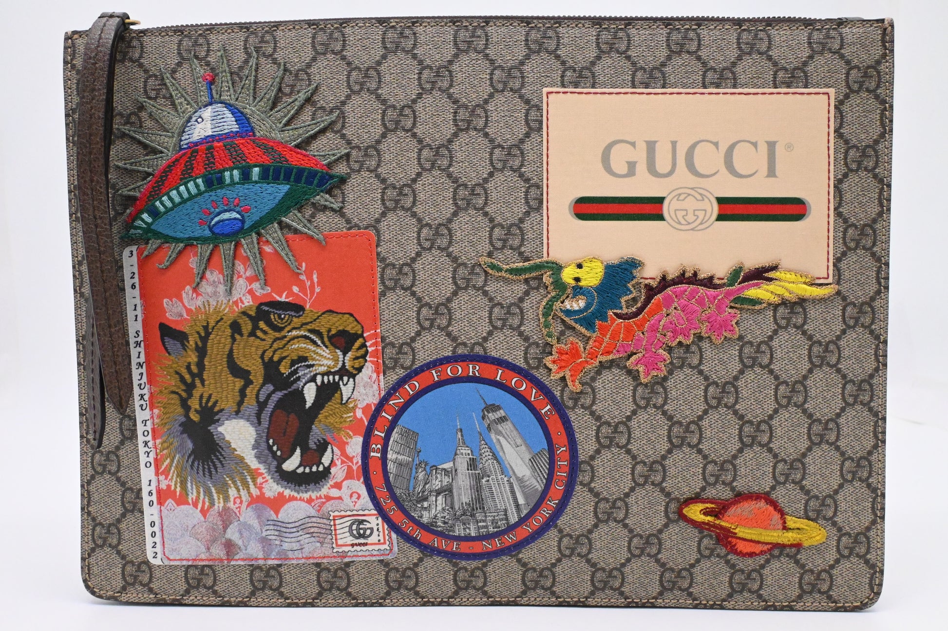 Gucci Shoulder Bag in GG Supreme Patchwork Canvas