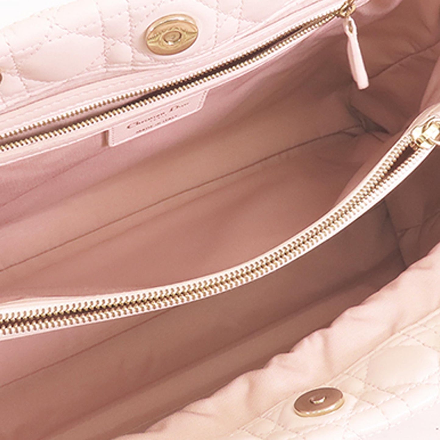Dior Medium Lambskin Cannage Dior Soft Shopping Tote (SHG-cZhMo2)