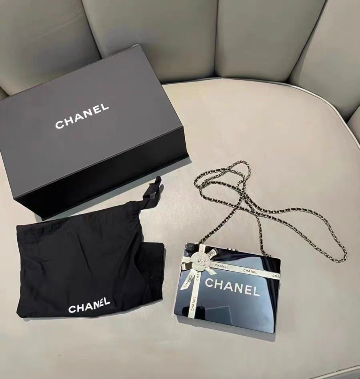 Chanel 2017 Gift Box MinaudiÃ¨re