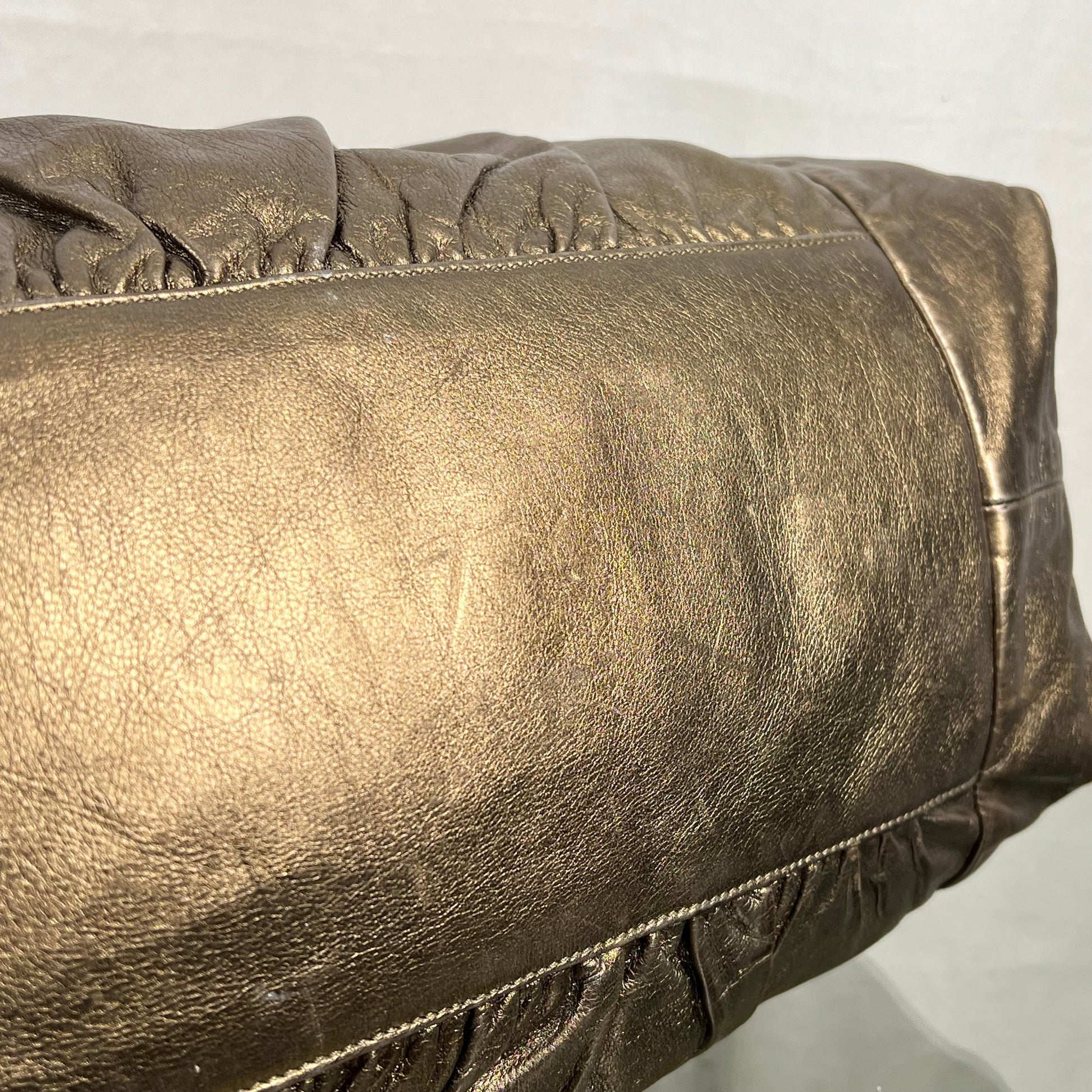 Gucci Leather Shoulder Bag