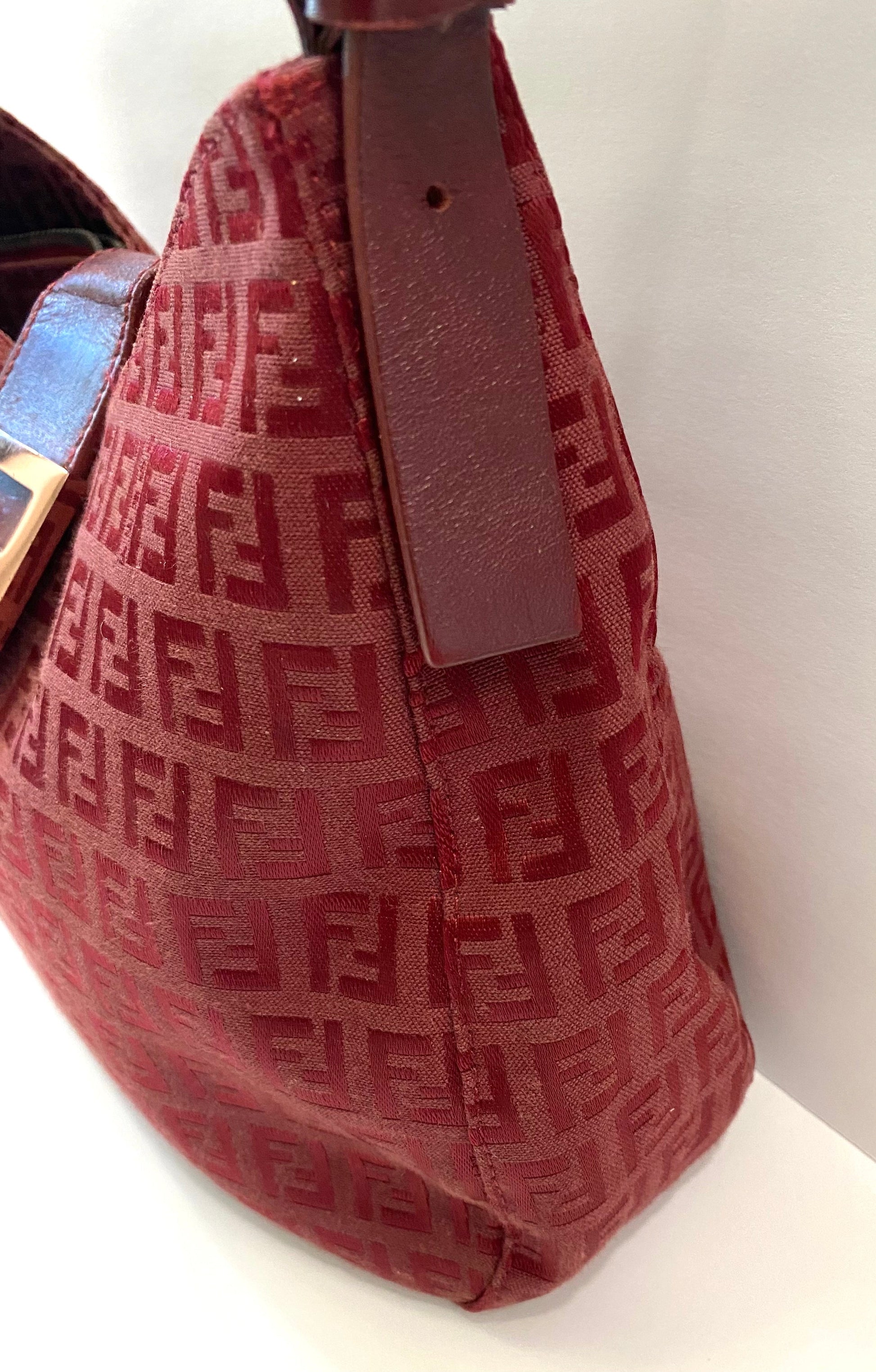 FENDI ZUCCHINO MAMA BAGUETTE SHOULDER BAG