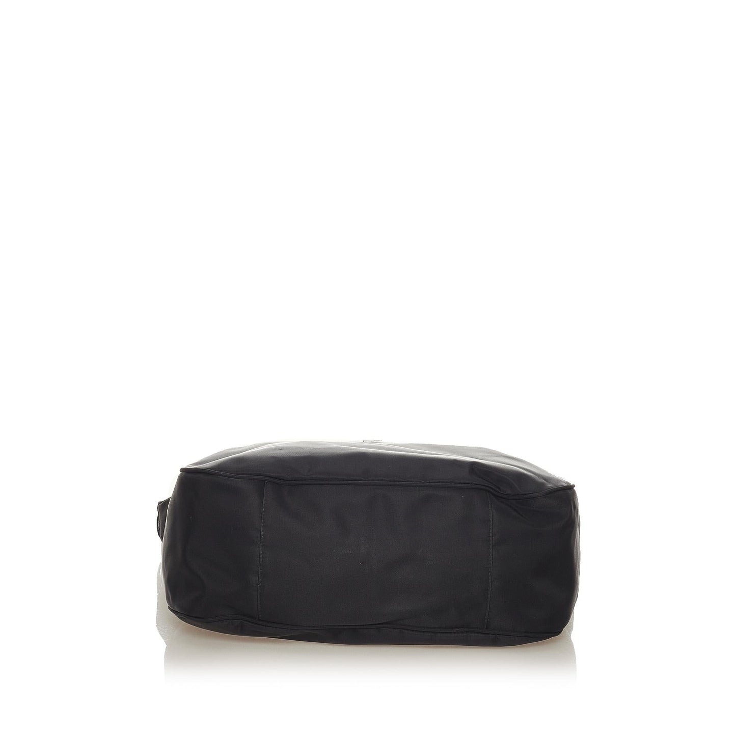 Fendi Nylon Shoulder Bag (SHG-27280)