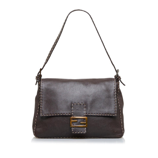 Fendi Selleria Mamma Forever Shoulder Bag (SHG-YFe4hR)