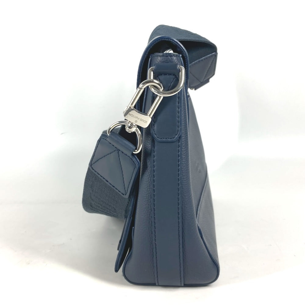 Elegant Women's Shoulder Bag | LOUIS VUITTON Shoulder Bag Cowhide leather Navy LV Aerogram takeoff messenger mens