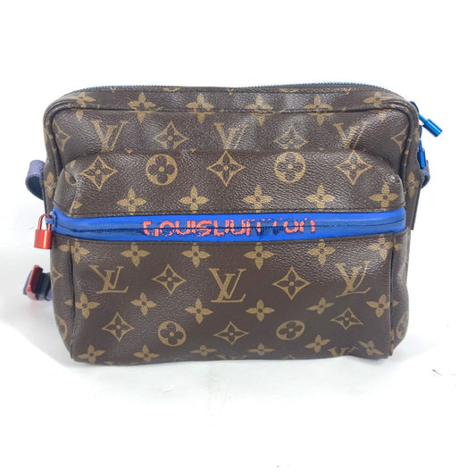 LOUIS VUITTON Shoulder Bag Monogram canvas Brown Monogram Messenger PM mens(Unisex)