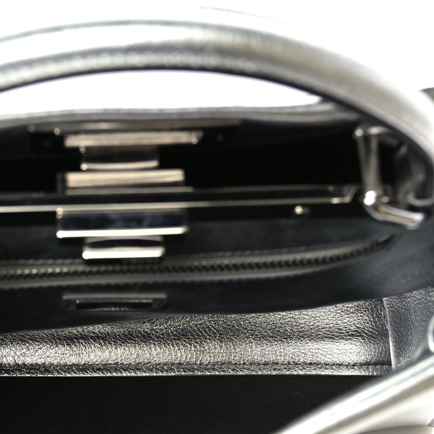 Fendi Vitello Catalan Mirror Medium Peekaboo Iconic Satchel Argento