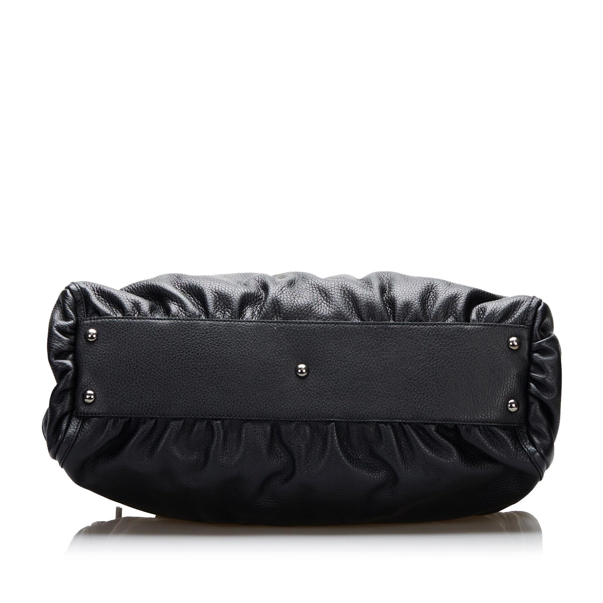 Gucci Abbey D-Ring Leather Handbag (SHG-ZhBXOb)